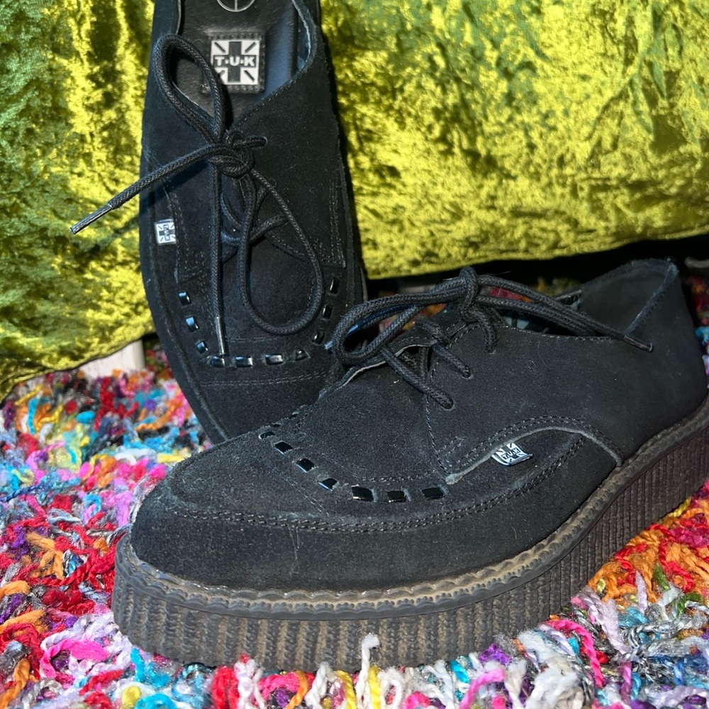 Black creepers with pointed toe